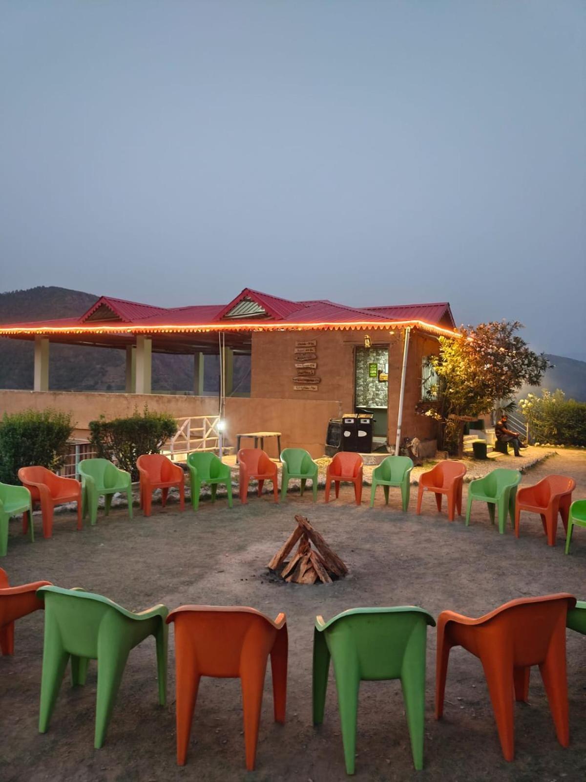 Little Heart Resort Chail Buitenkant foto