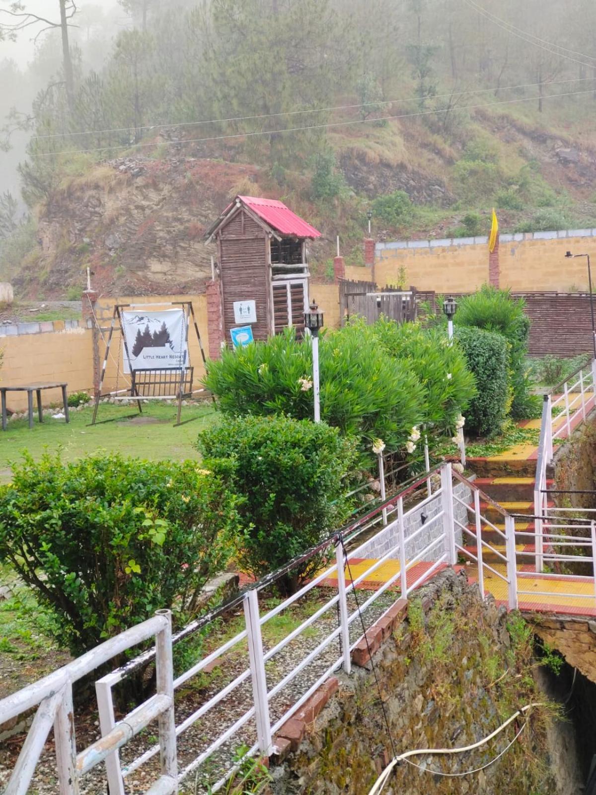 Little Heart Resort Chail Buitenkant foto