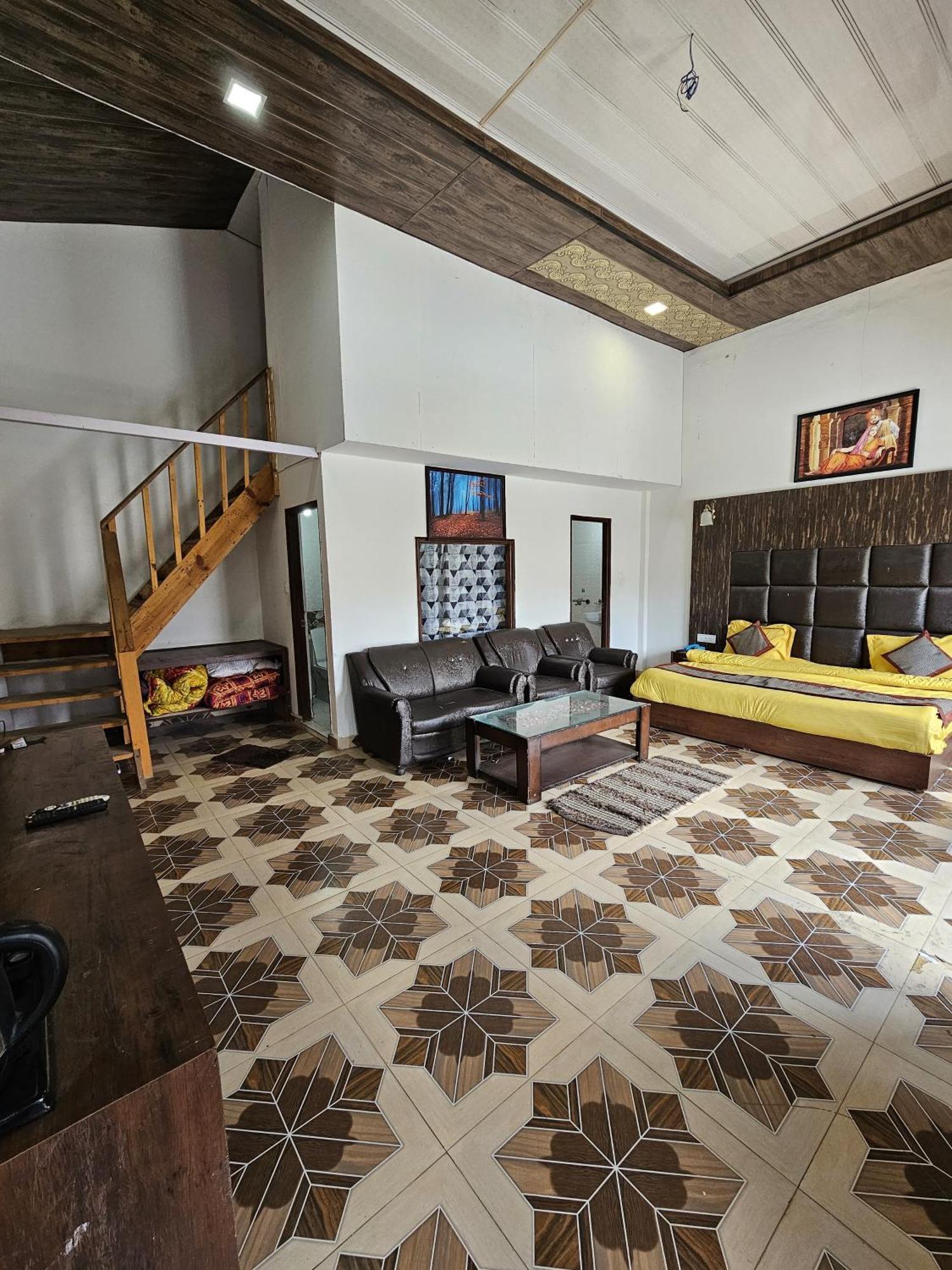 Little Heart Resort Chail Buitenkant foto